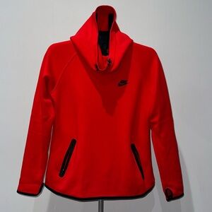 NIKE NSW PULLOVER  WOMENS LARGE